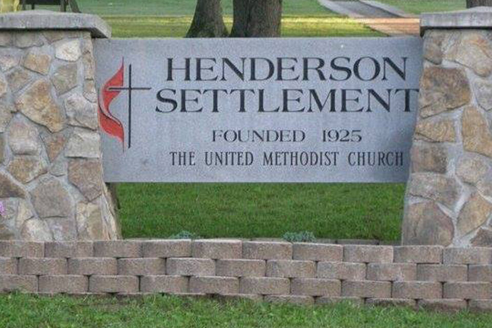 henderson settlement sign 1